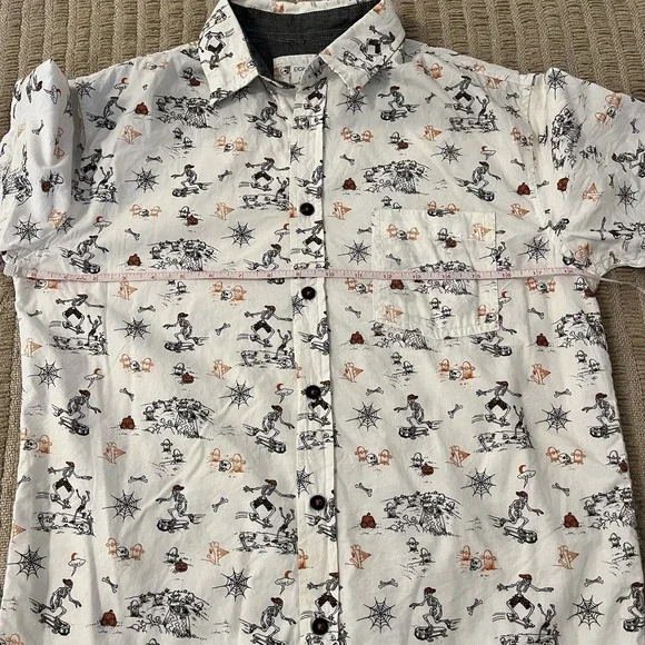 Eighth Avenue Men S Skateboarding Skeletons Button-Up Shirt Halloween Fall - Picture 6 of 6